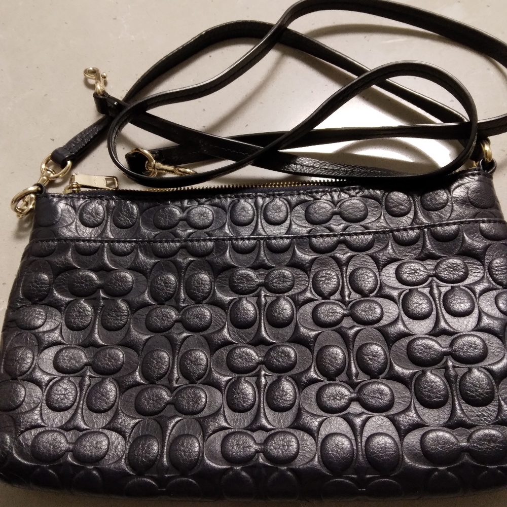 Coach Purse - Picture 2 of 4